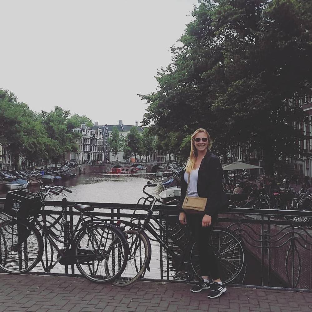 Meet your Posher, Renee